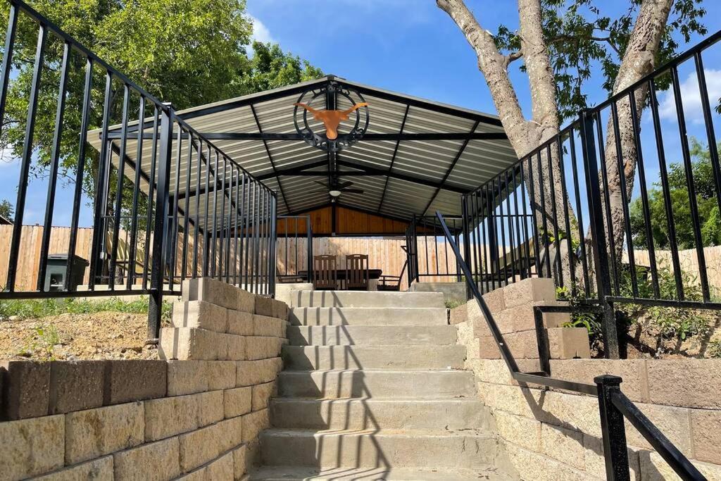 Cyc Eclectic Back House With Bbq Gazebo Villa San Antonio Buitenkant foto